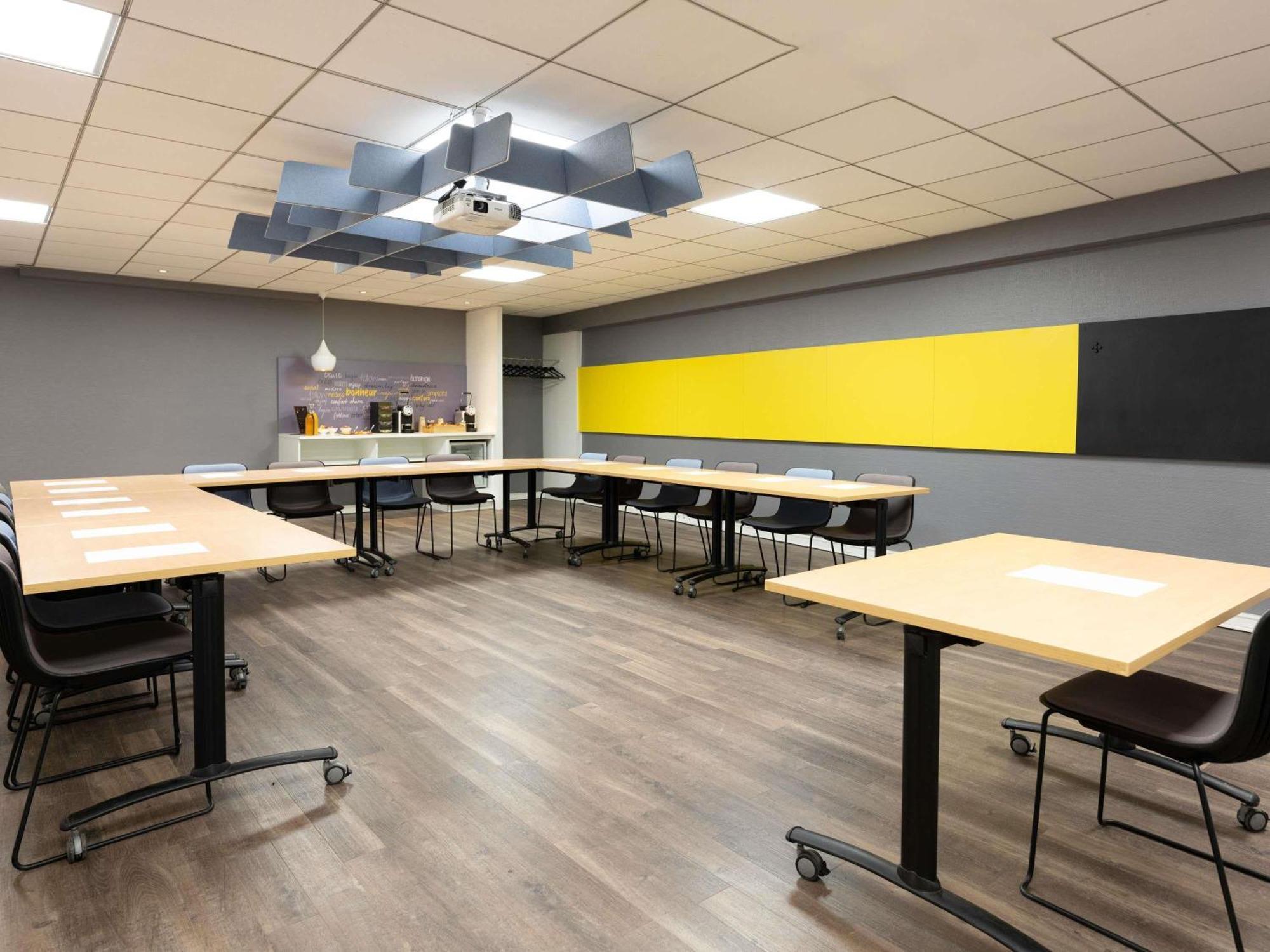 Ibis Gare De Lyon Ledru Rollin Paris