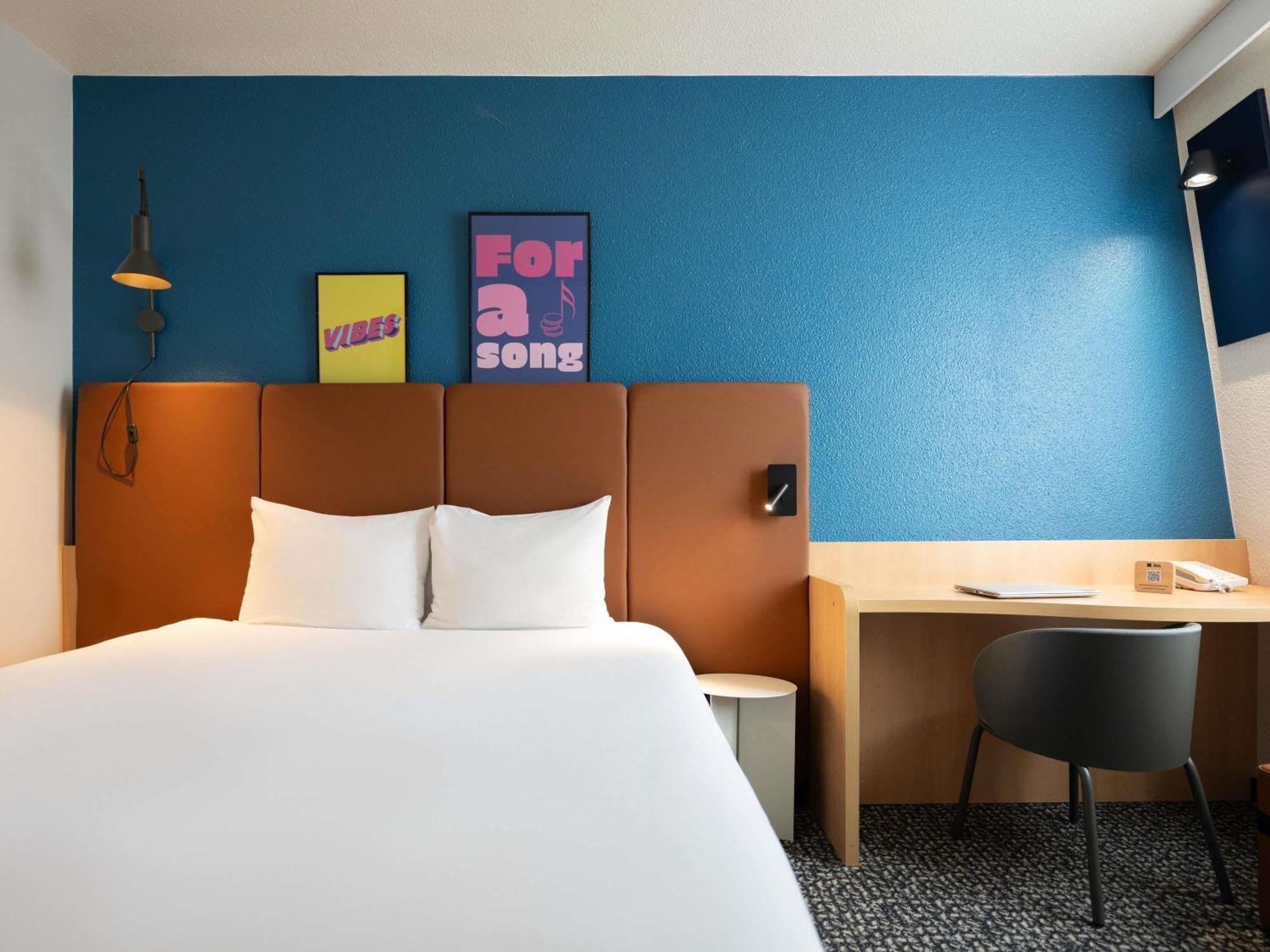 Hotel Ibis Gare De Lyon Ledru Rollin 3*